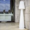 Location lampe sur pied LED RGB MONACIS