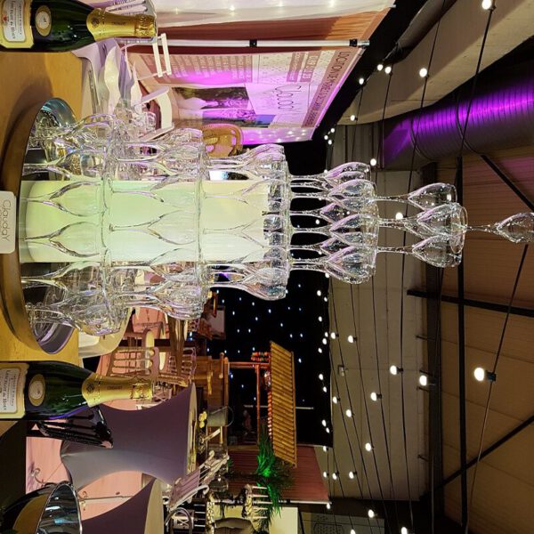 Location fontaine à champagne lumineuse