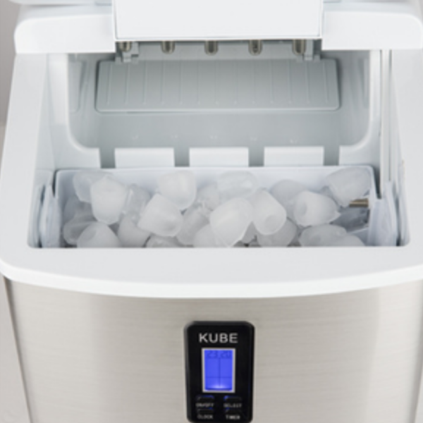 Location machine à glaçons 15kg/24h