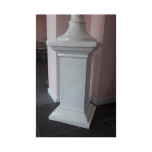 Location socle en résine