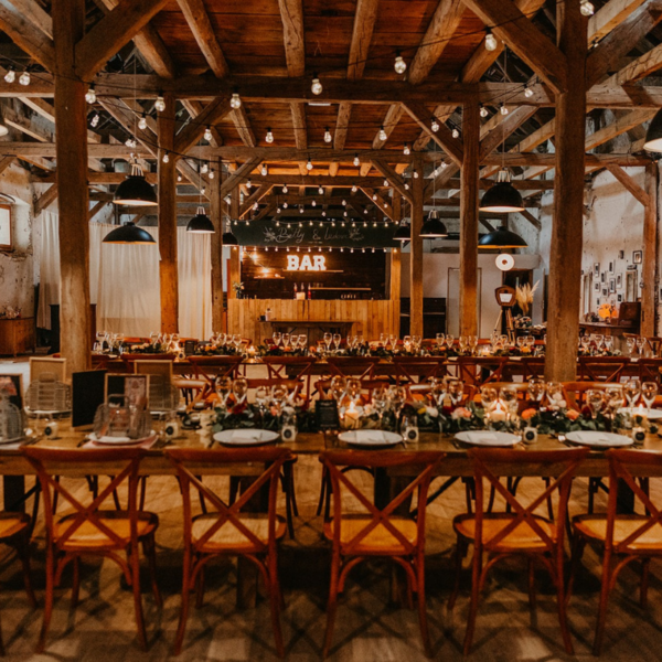 Location chaise bistrot en bois Rémy