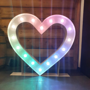 Location Grand symbole "Coeur" lumineux - H 1 m - multicolore RGB