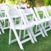 Location chaise wedding blanche