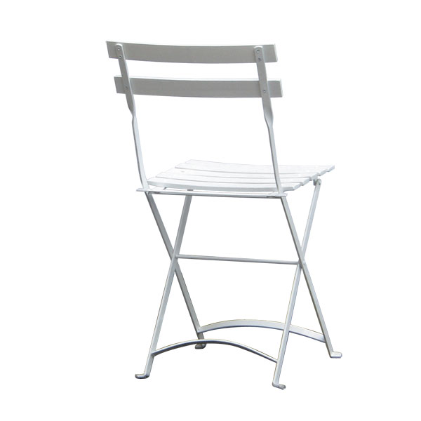 9013-1-1 Location chaise square lattée blanche