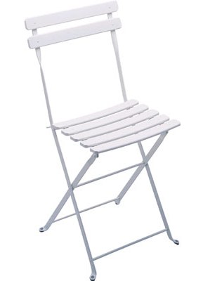 9013-2 Location chaise square lattée blanche