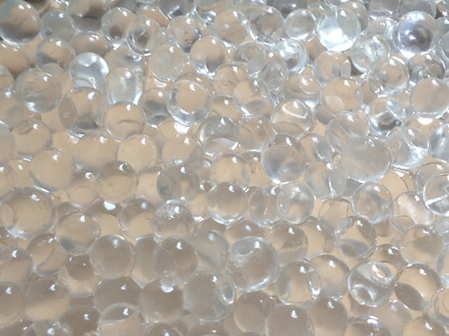Seau de billes d'eau
