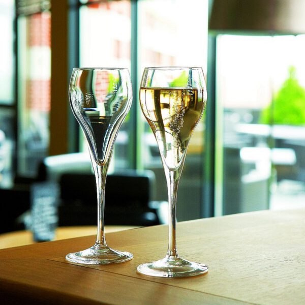 Flûte à champagne BRIO / JULIETTE