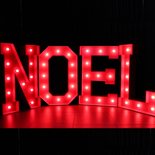 Grandes lettres "NOEL" lumineux ROUGE - H1m20