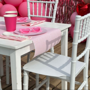 Location table pour enfants + 4 chaises