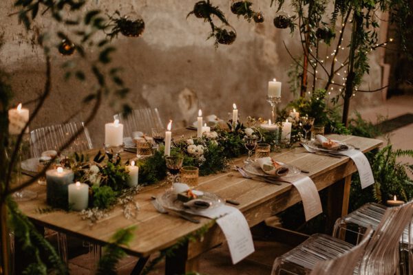 Location table en bois héritage