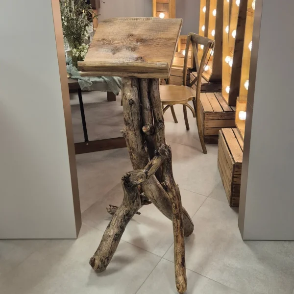Pupitre en bois blanc- BOHO (design carré)
