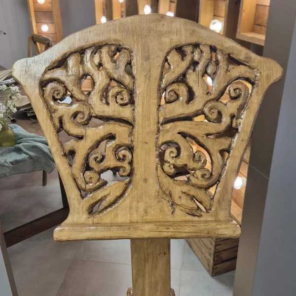 Pupitre en bois blanc- BOHO (design carré)